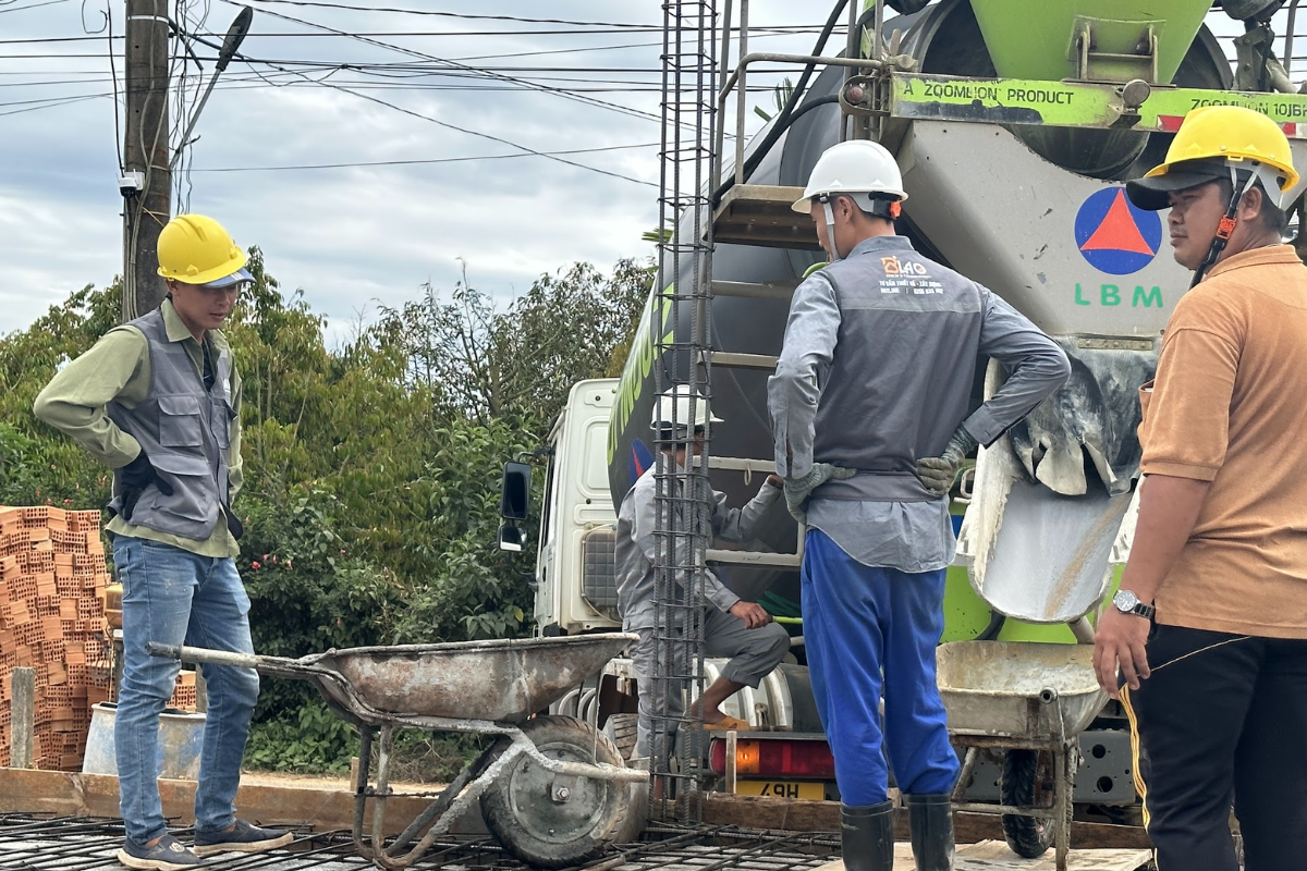 đầu năm 2024 xây nhà có tốt không