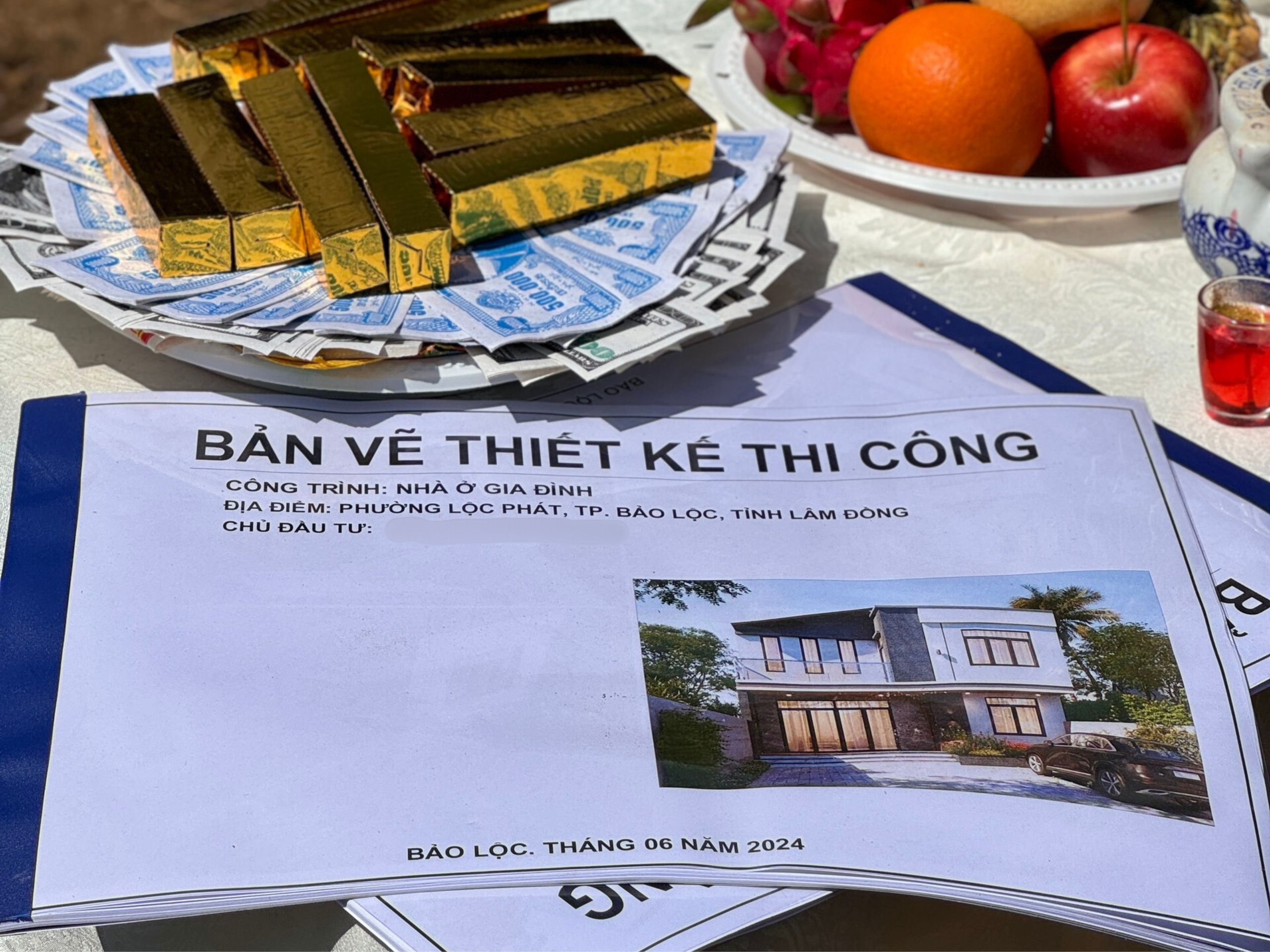 Ngày 09/06/2024, Xây Dựng B'LAO rất vinh dự được khởi công dự án nhà phố 1 trệt 1 lầu cho gia đình cô M tại Bảo Lộc.