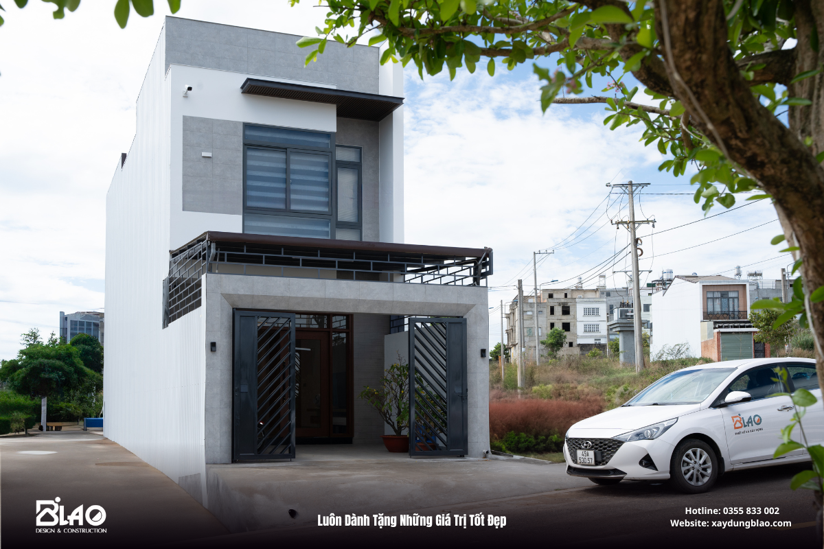 Và giờ đây, ngôi nhà phố 1 trệt 1 lầu hiện đại tại TP. Bảo Lộc đã hoàn thiện, đáp ứng trọn vẹn ước mơ ấy.