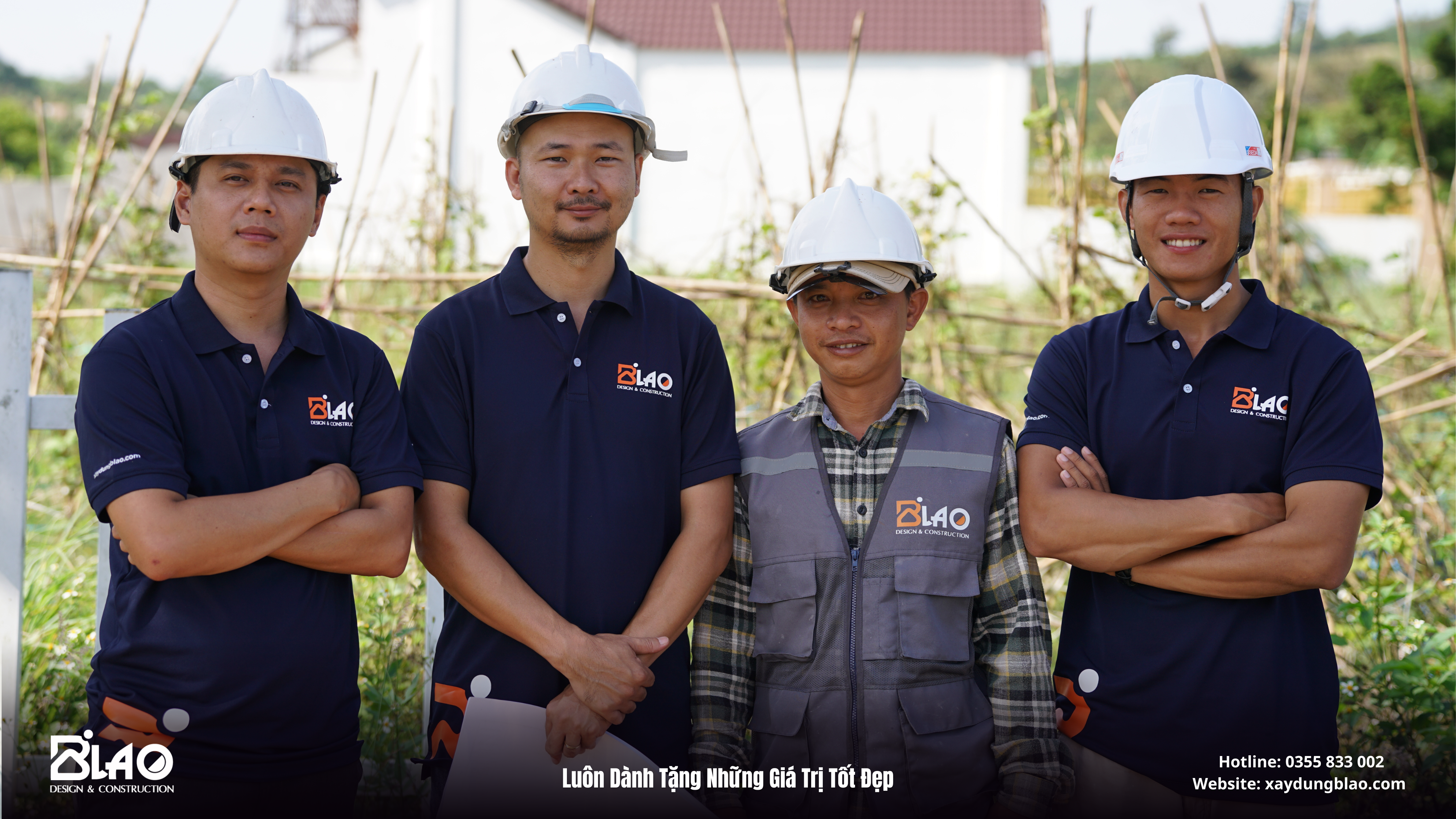 lễ khởi công ngôi nhà vườn nghỉ dưỡng với mái ngói sân vườn mộc mạc do B’LAO đồng hành thiết kế và thi công.